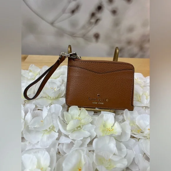 kate spade Brown Pebbled Leather Wristlet Card Holder NEW - Picture 2 of 10